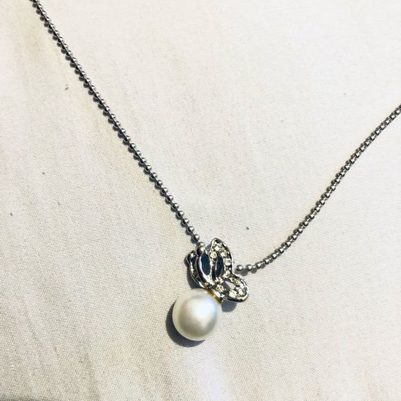 2 Bracelets + Bonus pearl Silver Necklace​ - Picture 4 of 4